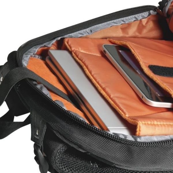 Picture of Glide Laptop Backpack 17.3'' Integrated corner-guard Shoulder strap stash pocket