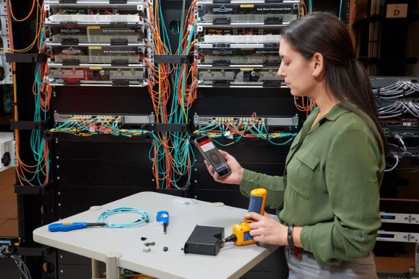 Picture of FiberInspector Pro V2 w/ Wi-Fi