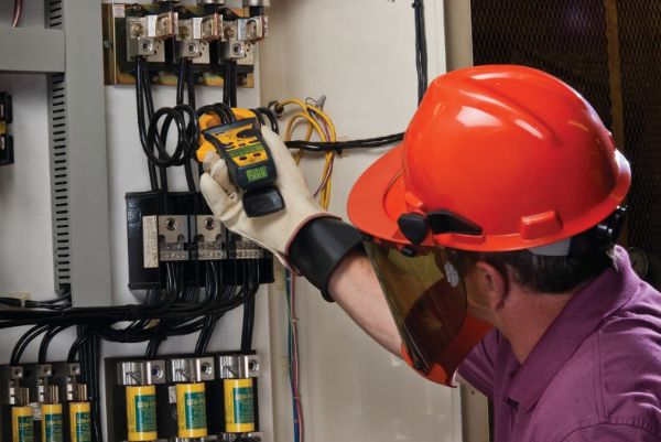 Picture of 1000A AC/DC TRMS TightSight Clamp Meter CAT IV 600V & CAT III 1000V Rating