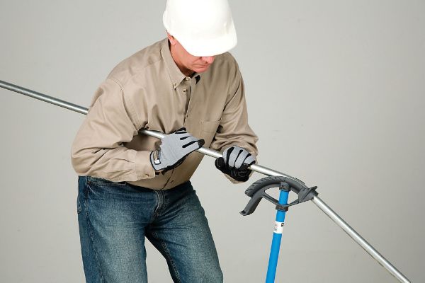 Picture of 74-002 Head Ductile Iron Iron Conduit Bender w/ Handle 3/4 Inch EMT 1/2 Inch Rigid