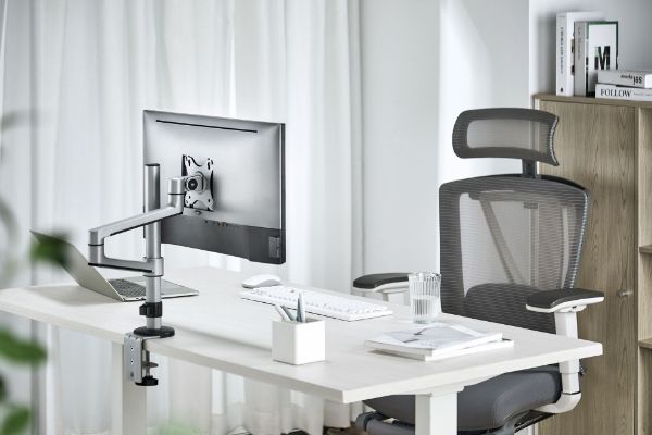 Picture of 17''-32'' Single Arm Premium Articulating Monitor Mount Arm Extension 466mm