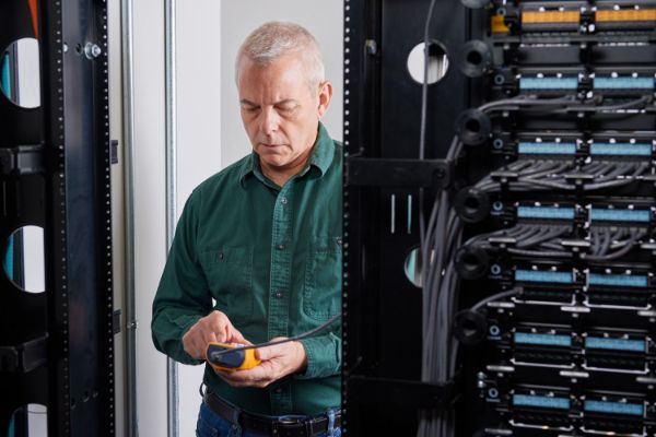 Picture of MicroScanner2 Kit Professional Cable Verifier. Remote Identifiers #2-7