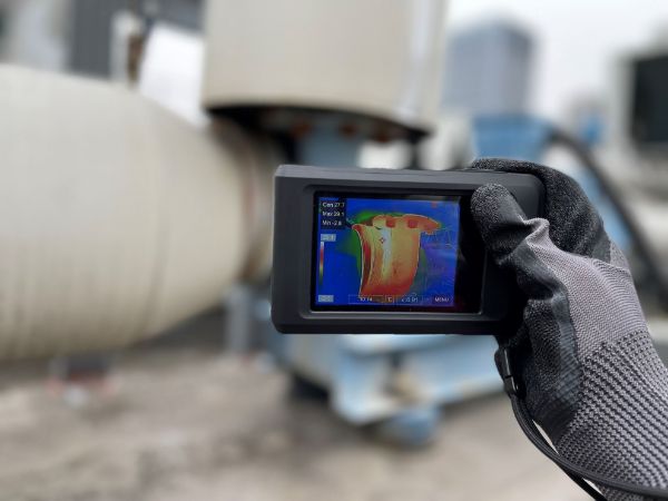 Picture of Pocket2 8MP Thermal Imaging Camera. 3.5'' LCD Touc Screen. Thermal Visual Fusion