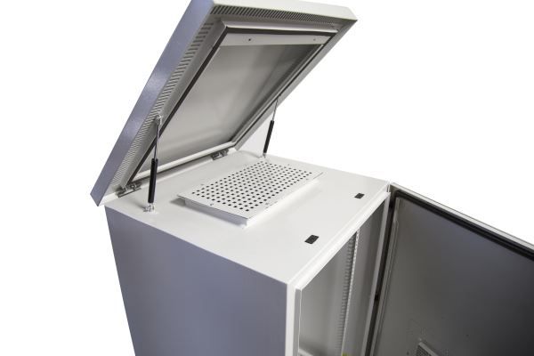 Picture of 24RU Vented Outdoor Wall Mount Cabinet.Dim 611x425x1190 IP45 rated Lockable Door