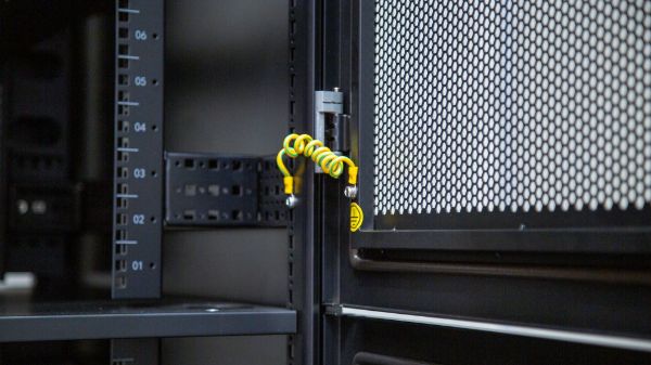 Picture of 45RU Co-Location Server Cabinet 3 Compartments 1000mm 1000mm Deep (800x1000x2210mm)