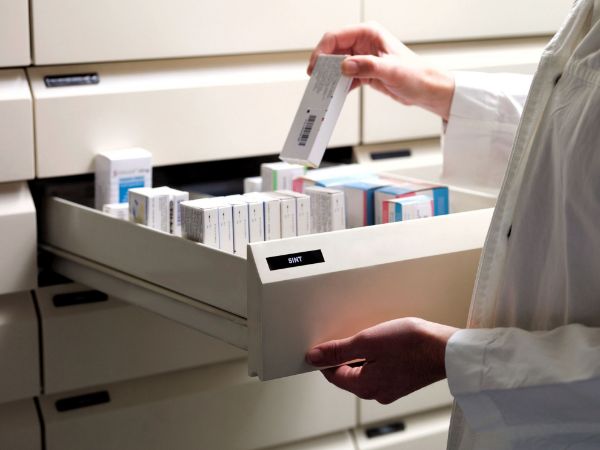 Picture of Genuine D1 Label Cassette Tape 12mm x 7M White on Black Suitable for the Label Manage