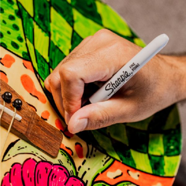 Picture of Fine Black Permanent Marker Pen