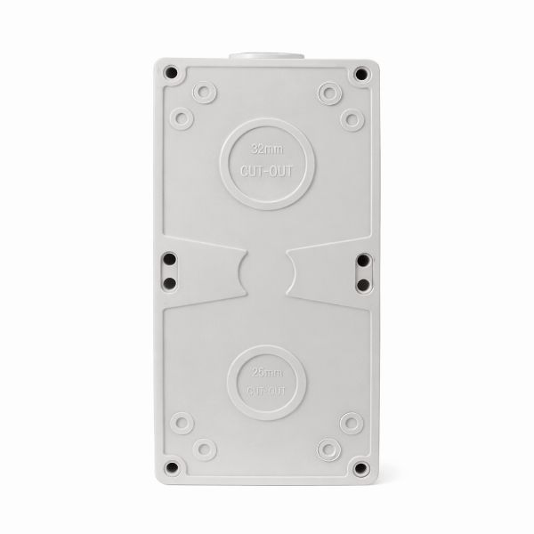 Picture of Switched Outlet 3 Pin 10A Flat IP66 Stainless Steel cover fastening