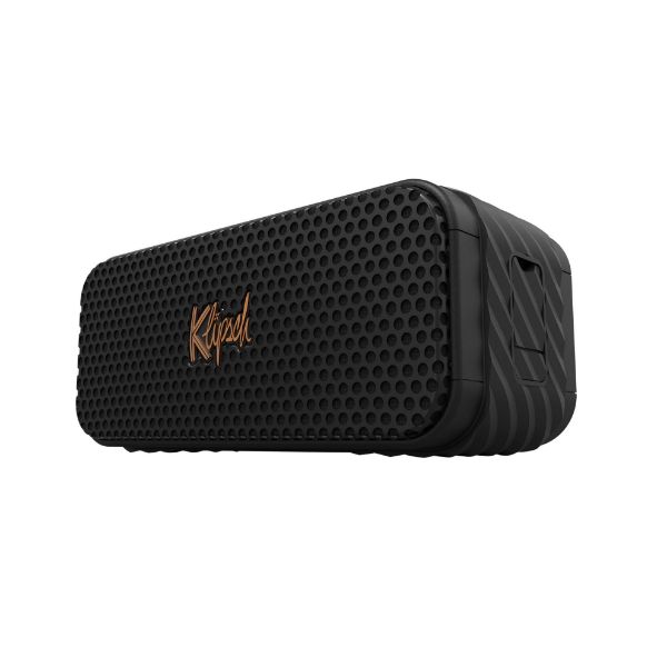Picture of The Nines II 8" Powered Book Shelf Speakers - RED OAK With FREE NASHVILLE Speaker